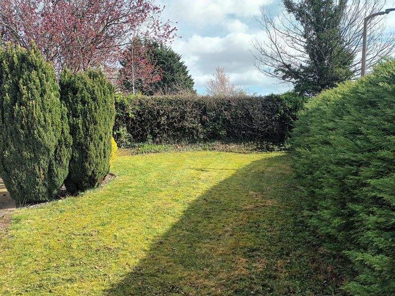 Glen Road Great Sutton